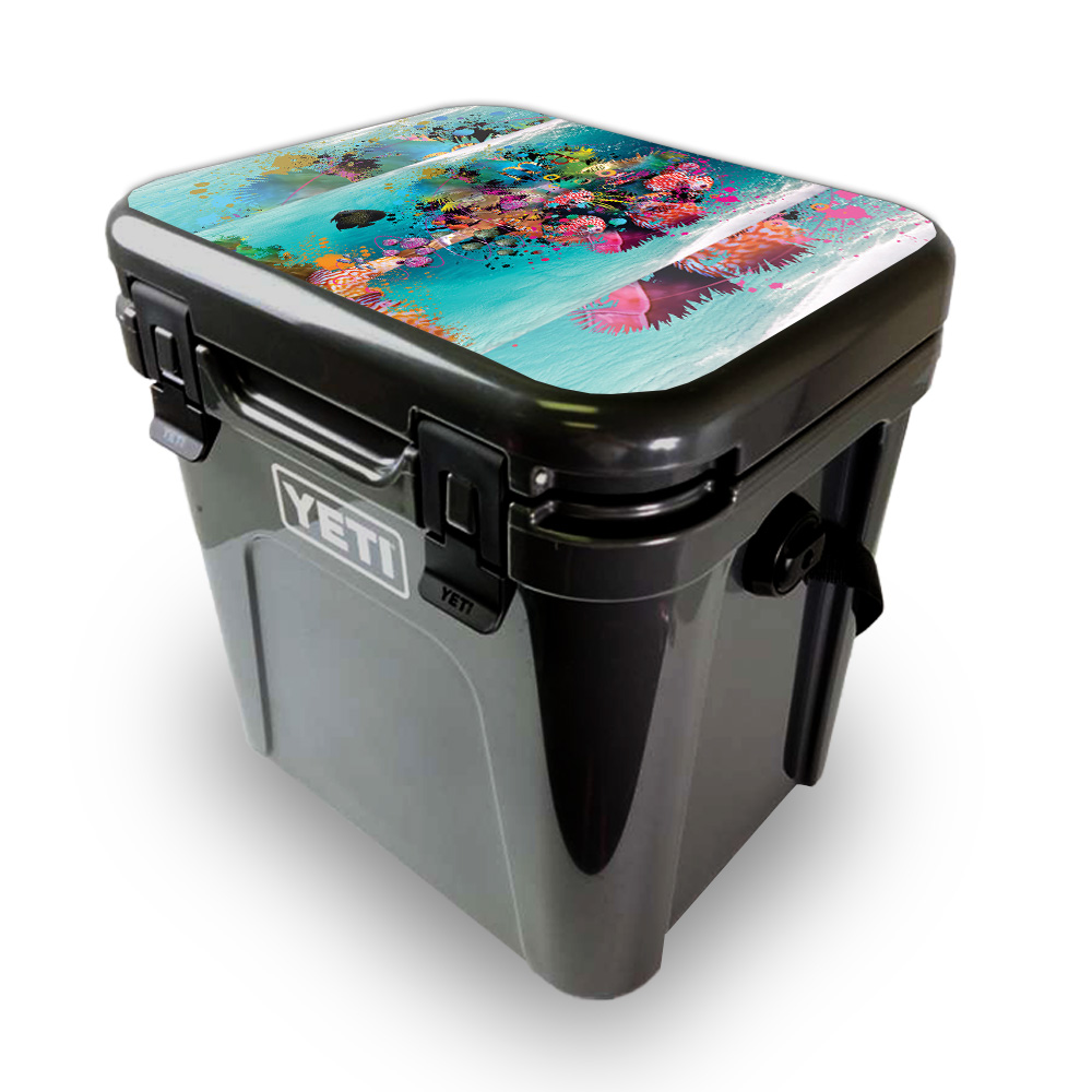 Picture of MightySkins YEROA24LID-Surf Palm Skin for Yeti Roadie 24 Hard Cooler Lid - Surf Palm