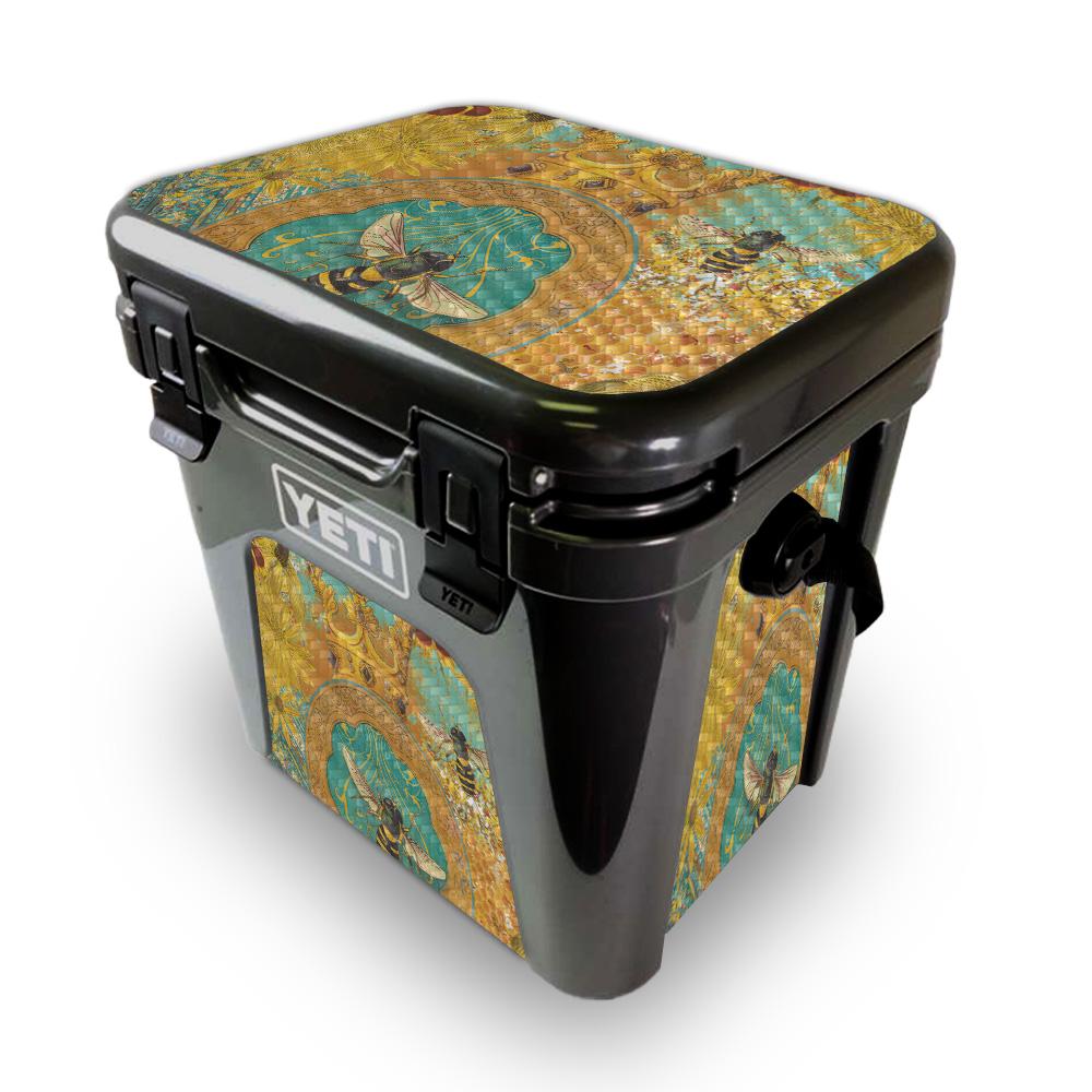 Picture of MightySkins YEROAD24-Bee Queen Skin for Yeti Roadie 24 Hard Cooler - Bee Queen