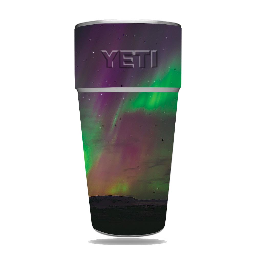Picture of MightySkins YERAM26SI-Aurora Borealis Skin for Yeti Rambler 26 oz Stackable Cup - Aurora Borealis