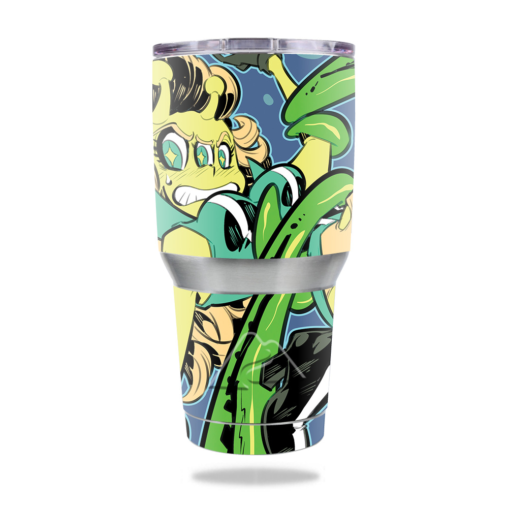 Picture of MightySkins OZTUM30-Alien Battle Skin for Ozark Trail 30 oz Tumbler - Alien Battle