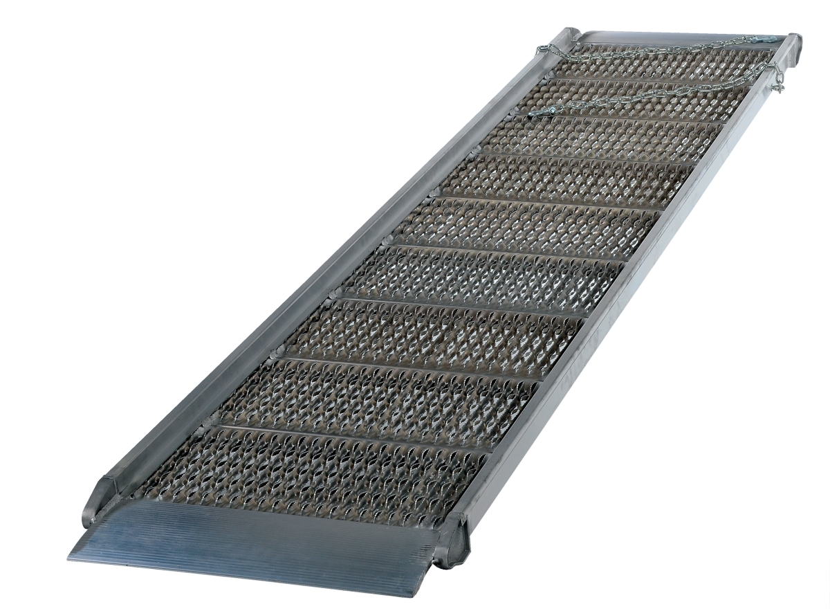 39.38 x 143.75 in. Aluminium Grip-Strut Walk Ramp