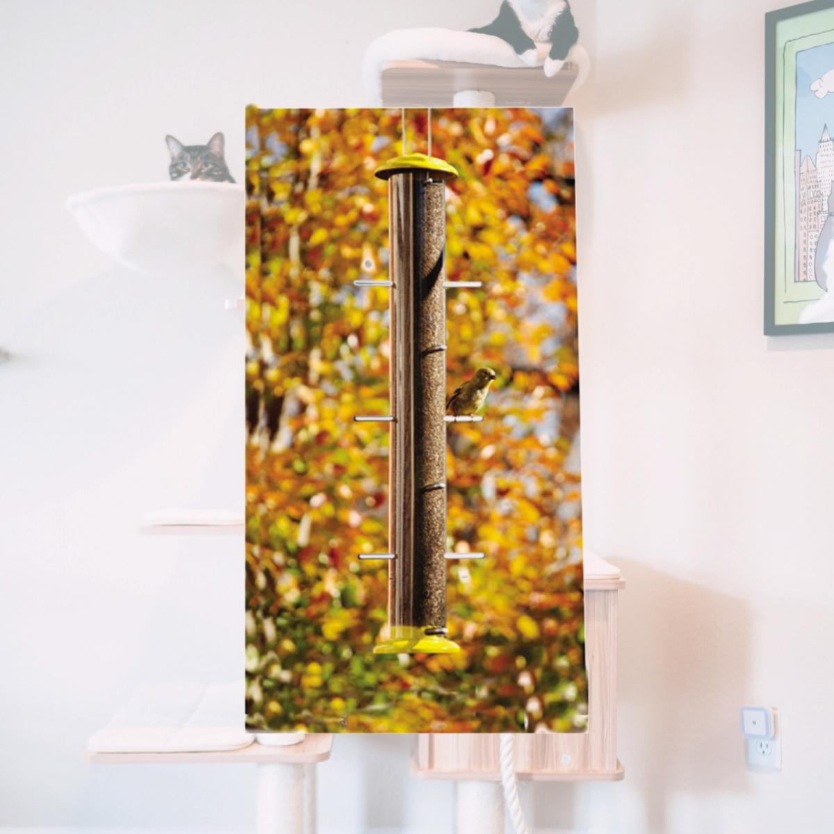 Picture of WoodLink WLTUBE22 22 in. Yellow Finch Feeder - metal