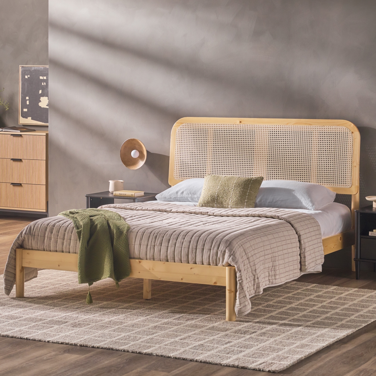 Picture of Walker Edison NRUB5CNA 45 x 64.75 x 84.38 in. Queen Size Platform Bed with Rattan Headboard Insert&#44; Natural