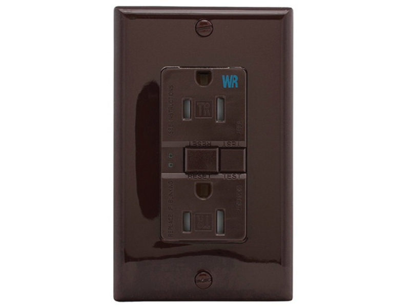 GF20B GFCI 20A 125V Self Test Duplex Pole Retractable, Brown