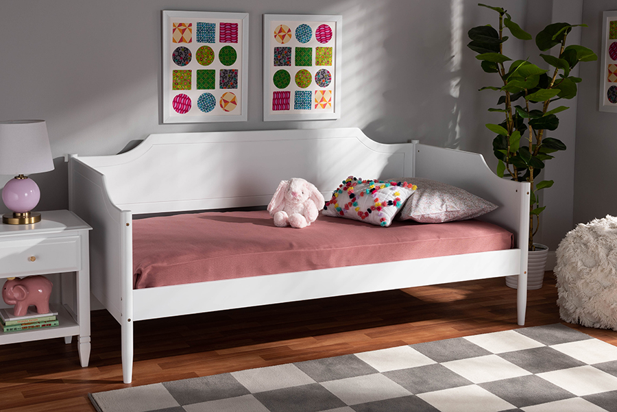 MG0016-1-White-Daybed Baxton Studio Alya Classic Traditional Farmhouse White Finished Wood Twin Size Daybed