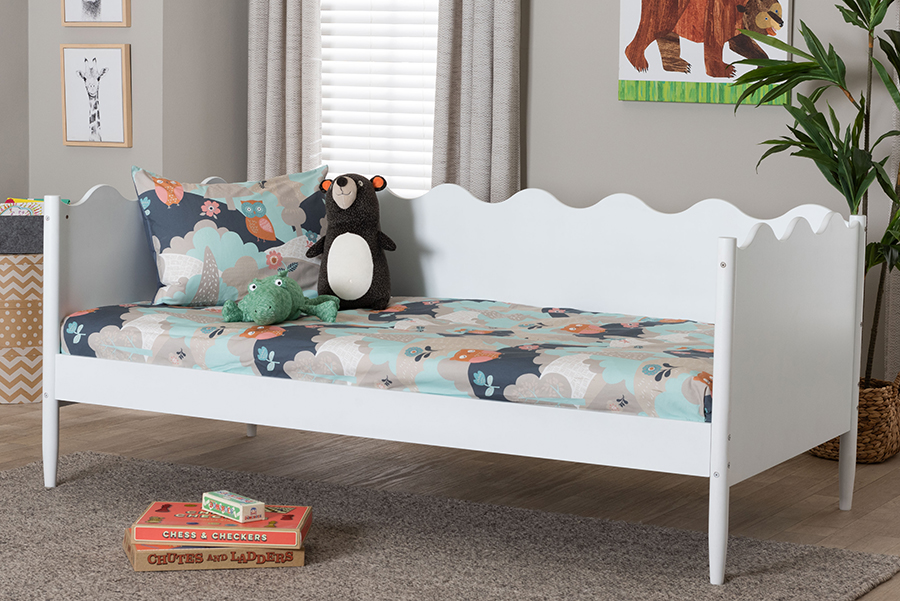 Picture of Baxton Studio 193271447022 Malaya Modern White Wood Daybed with Scalloped Edges&#44; Twin Size