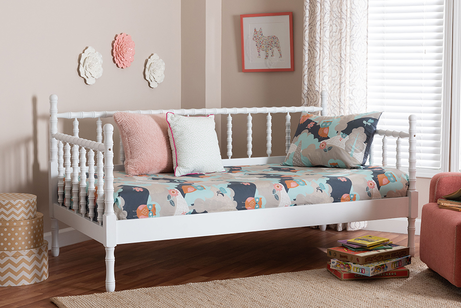 Laurent Daybed - Spindle Platform Bed Frame with Bamboo-Style Turned Posts, Classic Cottage Farmhouse Furniture, White - Twin Size
