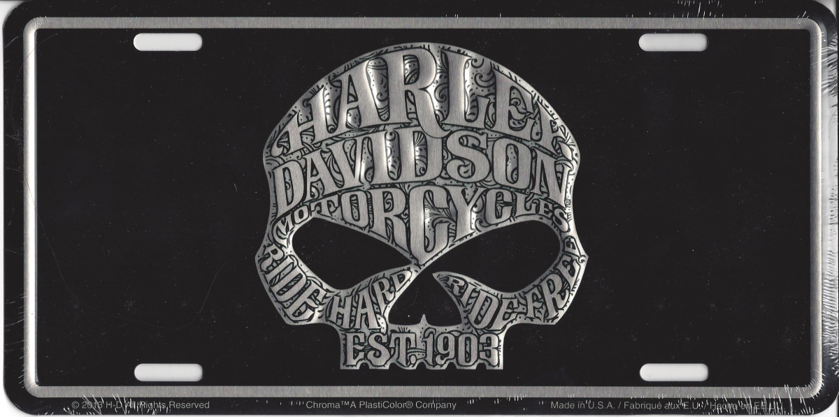 C55001 6 x 12 in. Harley-Davidson Willie G. Skull License Plate