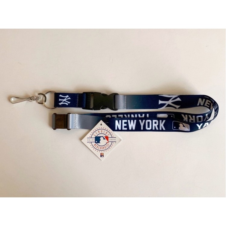 Picture of 212 Main PSGLS0452784 New York Yankees Crossover Lanyard with Safety Latch