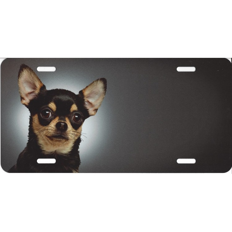 SM476 6 x 12 in. Offset Chihuahua on Gray License Plate