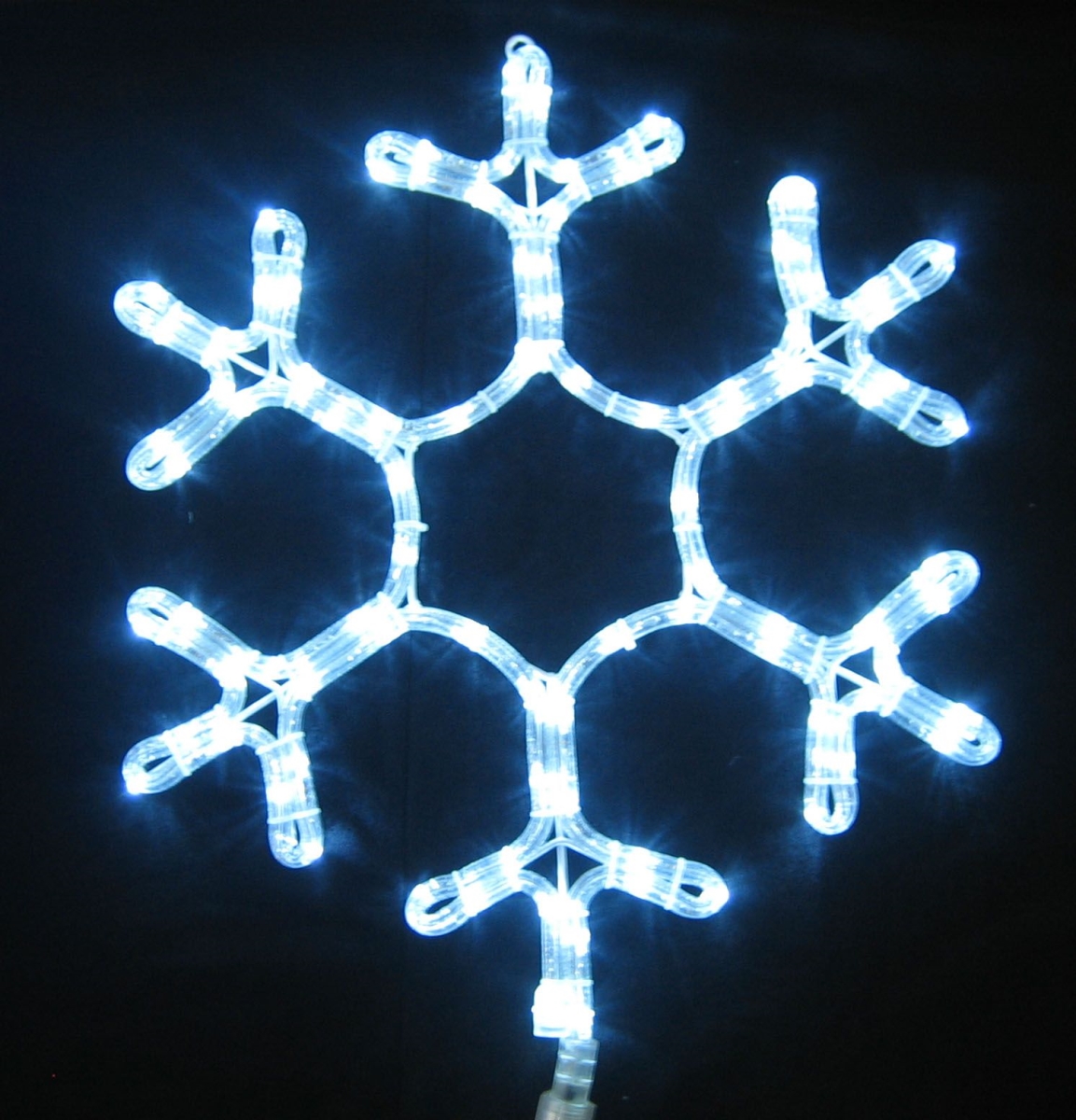 18 in. Ropelit Snowflake, Pure White