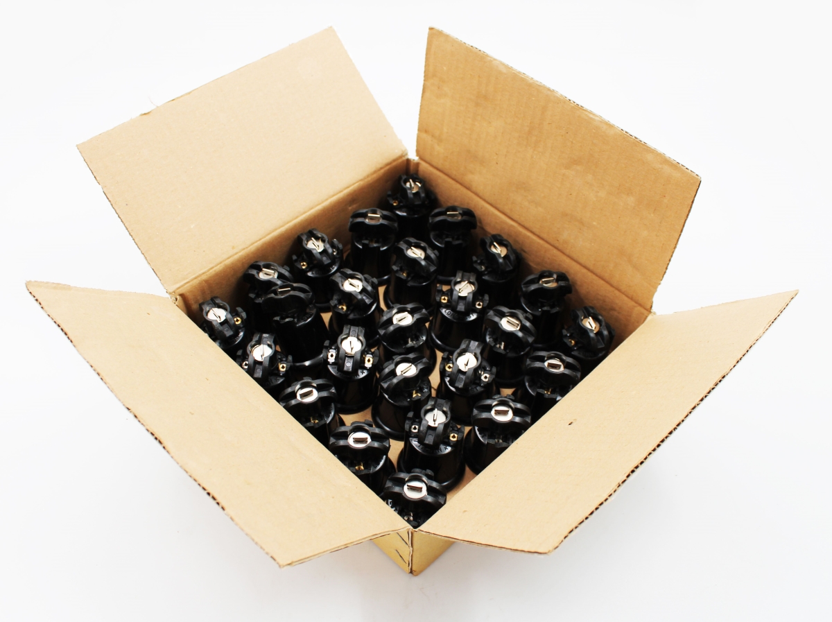 E26 Replacement Socket with Twistable Bottom for Standard Grade Lights - Pack of 25