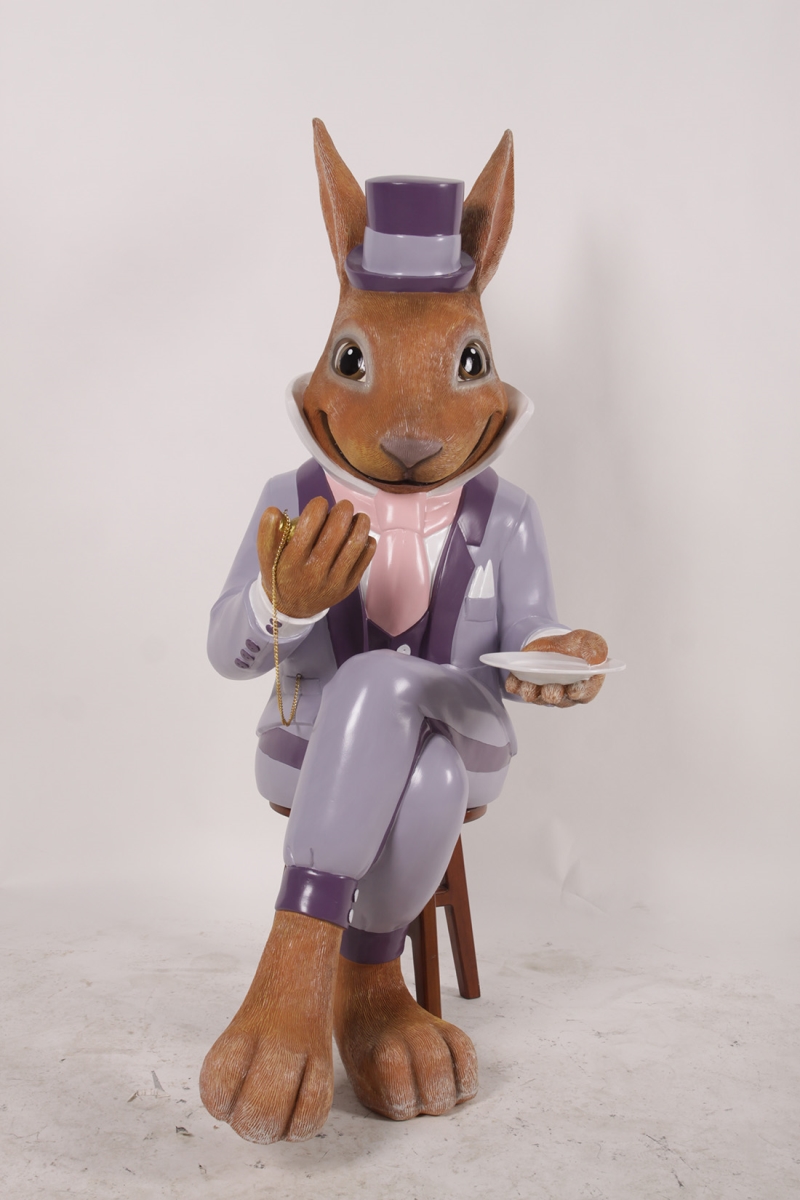 4 ft. Sitting Pa Rabbit Figurine