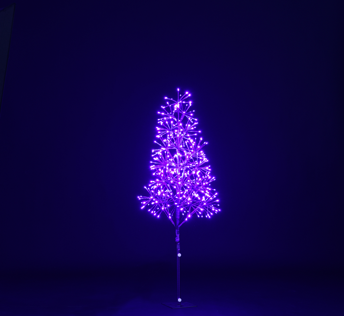 4 ft. Purple Starburst LED Tree