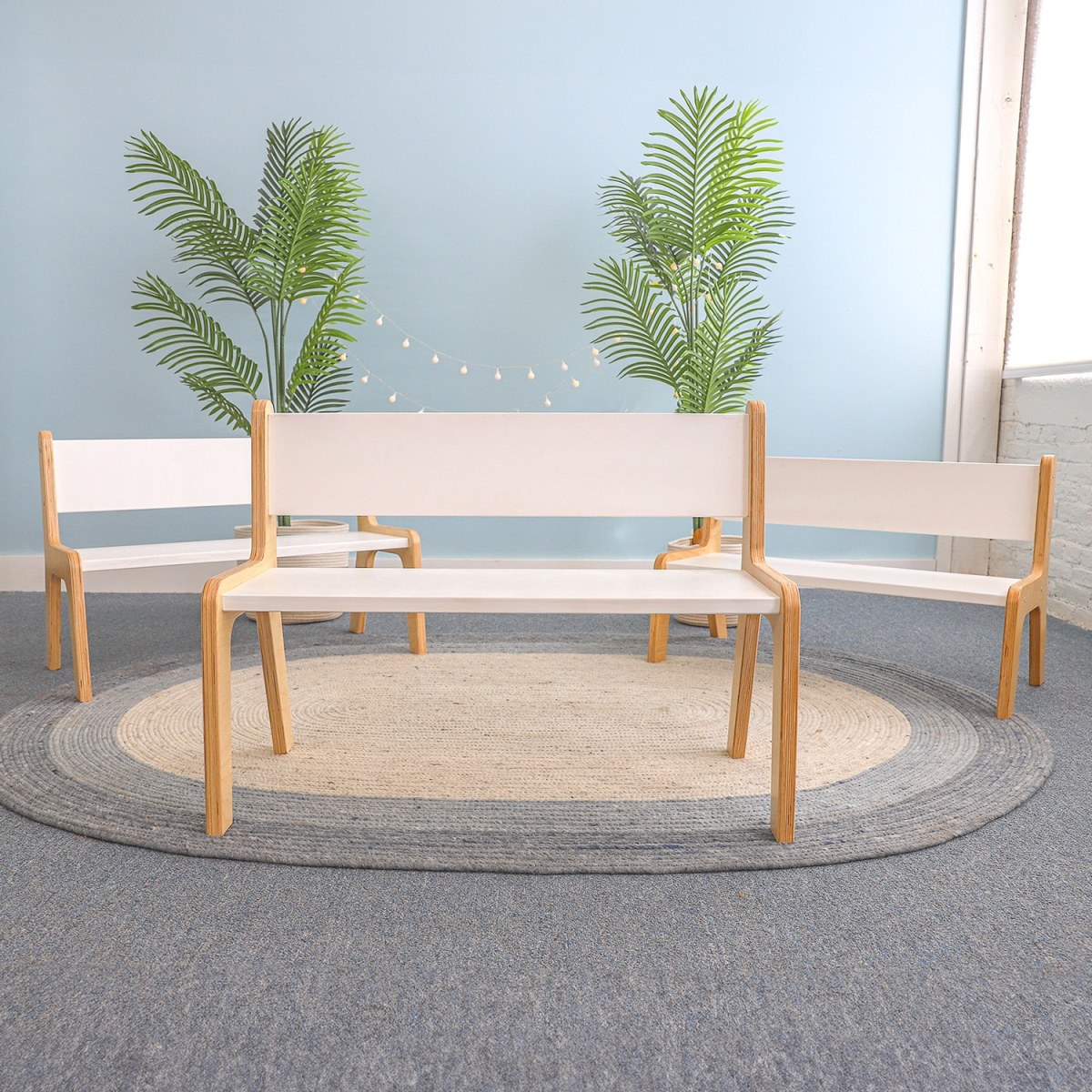 WB1984 14 in. Bench - Natural UV & White