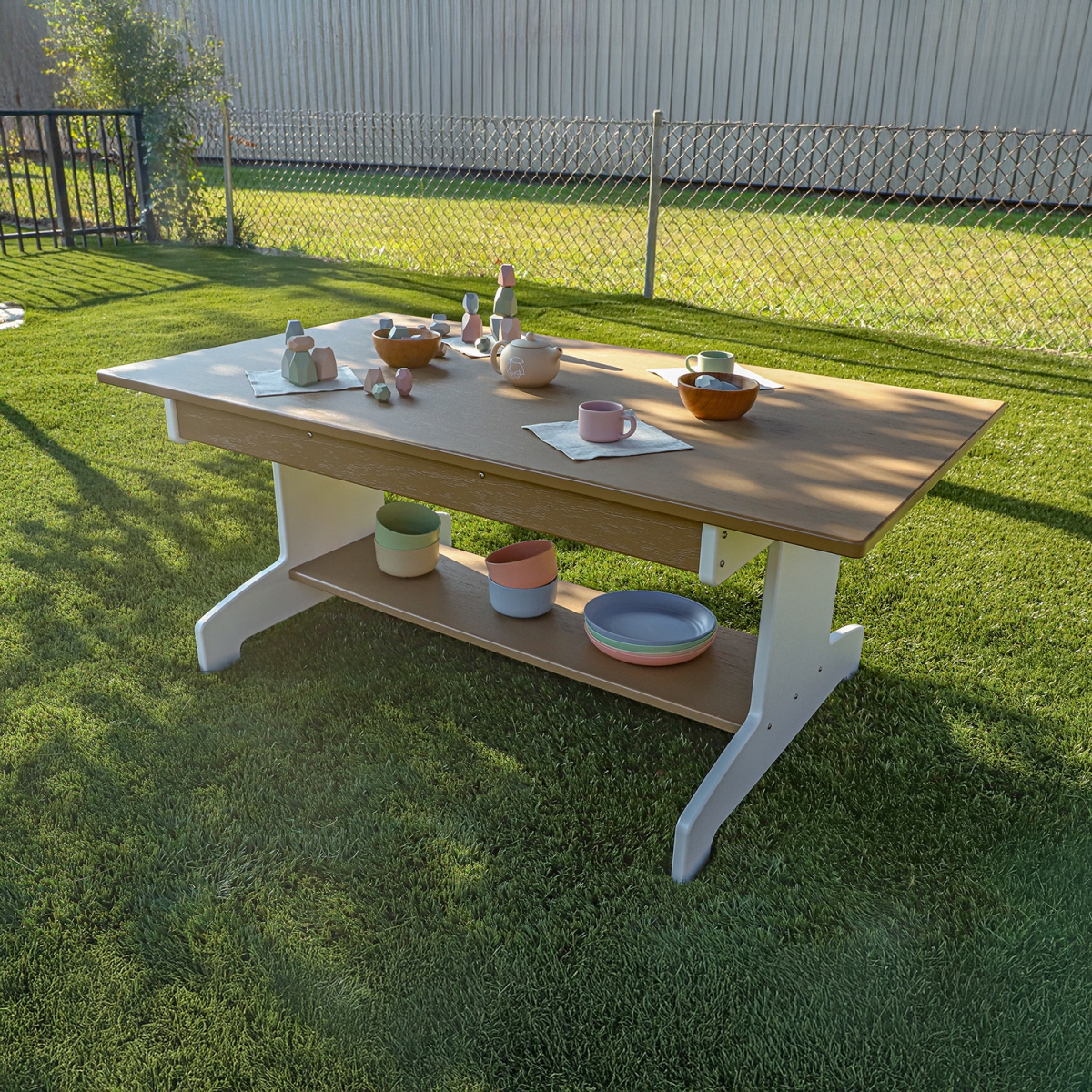 WB2724 outdoorED™ Table