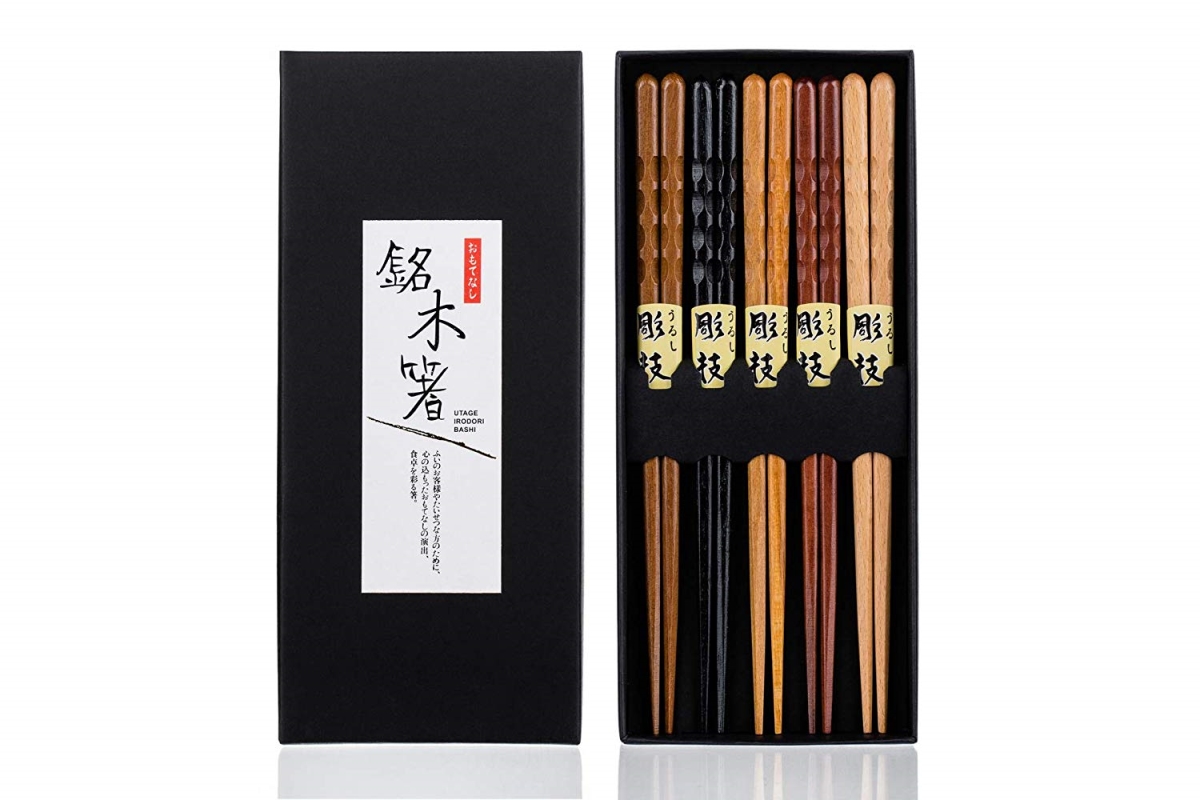 Picture of Heim Concept 5PCCS-039 Organic Fancy Hardwood Japanese Reusable Wood Chopsticks - Pair of 5