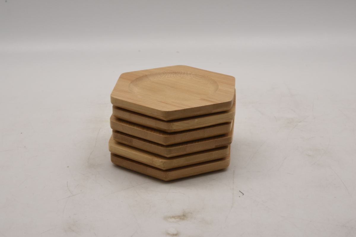 Picture of Heim Concept HC-CO01611BS6 Hexagon Bamboo Coaster, Brown - Set of 6