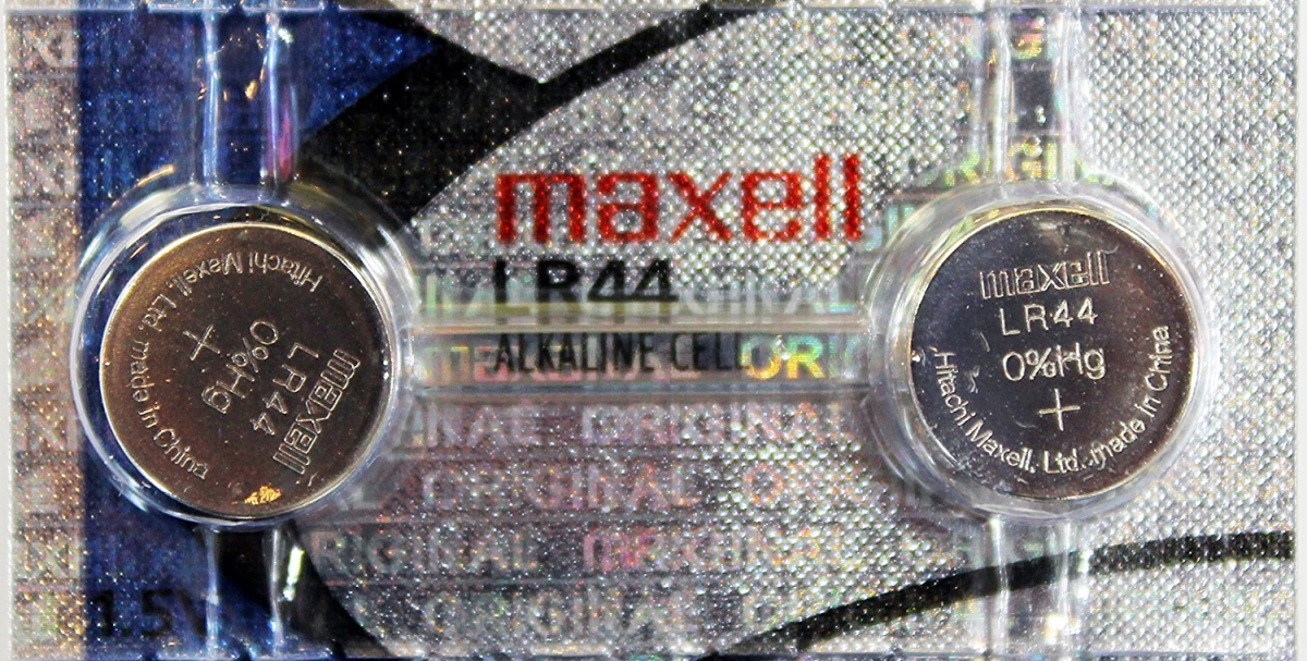 Maxell LR44 1.5V Button Cell Battery