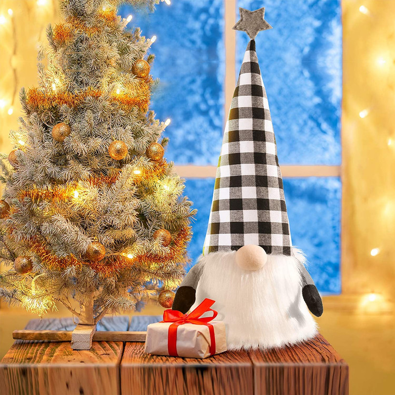 400034 Gnome Tree Top, Red & Black