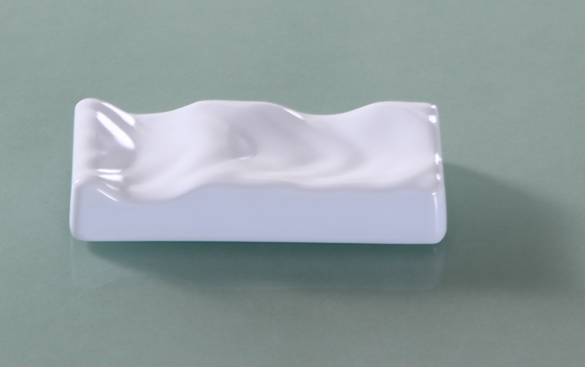 Picture of Yanco OK-4033 3.25 x 1.5 in. Osaka-2 Chopstick Holder, White - Pack of 72