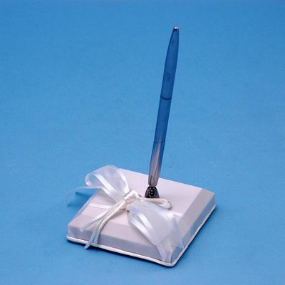 A01115PH/WHT Simplicity Pen Holder - White