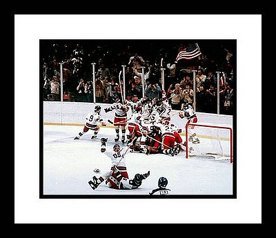 Picture for category Autographed Hockey Memorabilia