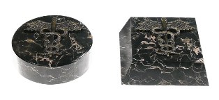 Picture of Bluestone Designs W920 Square Jadestone Paper Weight with Alloy Emblem