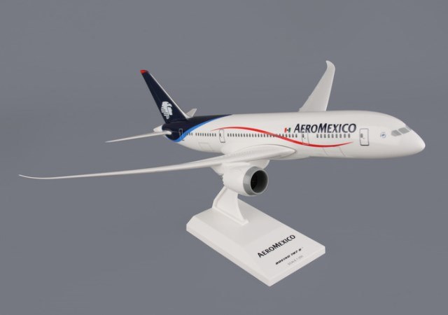 Daron Worldwide Trading SKR335 SKR335 Skymarks Aeromexico 787 8 1 200