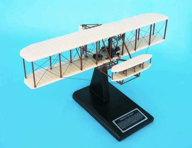 Picture of Daron Worldwide Trading ESAG024 Wright Flyer    KITTY HAWK    1/32 AIRCRAFT
