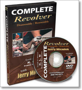 X0420D DVD  Smith and Wesson Complete Revolver