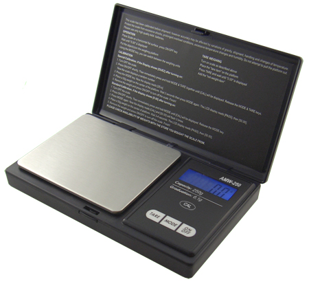 Picture of American Weigh Scales AWS-250-BLK 250 x 0.1G Signature Series Black Digital Pocket Scale