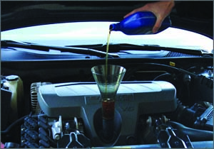 Ford/GM Engine Oil Funnel - Red