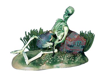 Picture of Penn Plax 085 Action Skeleton with Jug and Treasure Chest