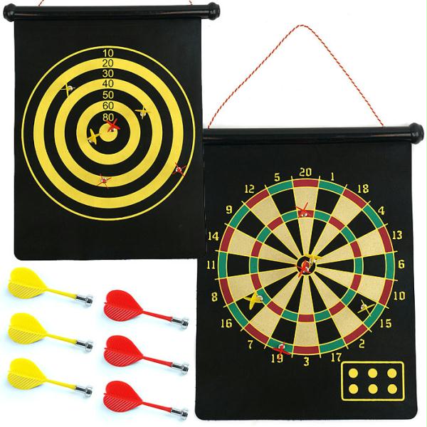 Picture of Magnetic Roll-Up Dart Board And Bullseye Game with Darts