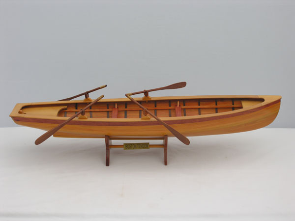 B002 Boston White Hall Tender L60Cm