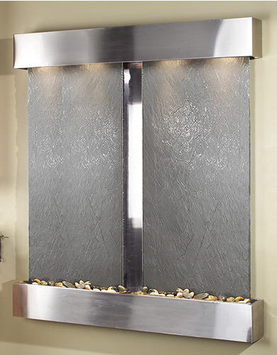 Cottonwood Falls - Black Featherstone Wall Fountain