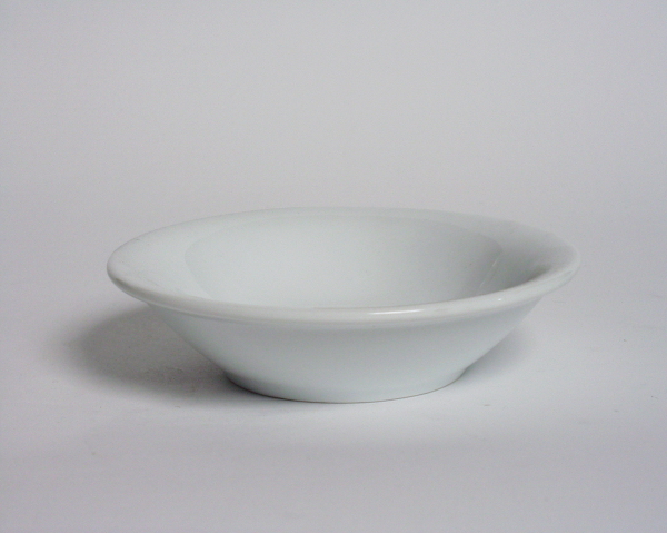 Picture of Tuxton China ALD-046 Alaska 4.75 in. Fruit Dish - Porcelain White  - 3 Dozen
