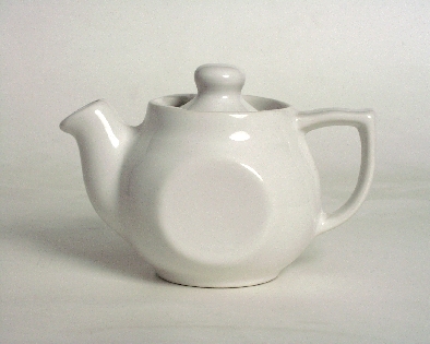 Picture of Tuxton China BWT-180 Tea Pot with Lid 18 oz. - White - 1 Dozen