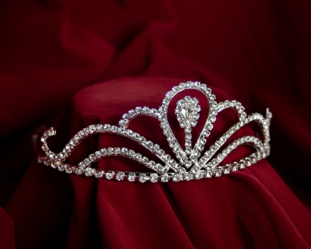 2-.50'' Rhinestone Tiara