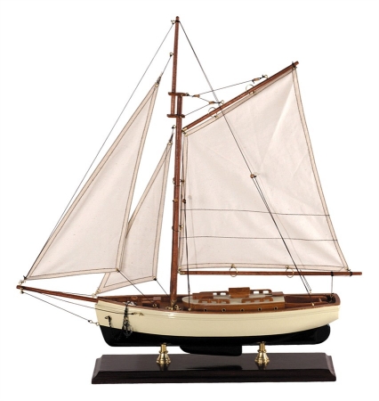 Picture of Authentic Models AS134 1930s Classic Yacht  Small