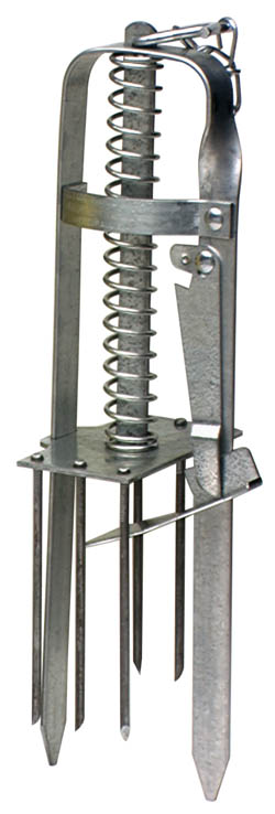 -victor Plunger Type Mole Trap