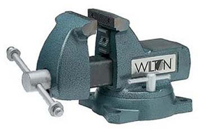 8 in. Swivel Base Bench Vise -748