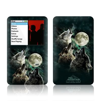 IPC-TWOLVES iPod Classic Skin - Three Wolf Moon -  DecalGirl