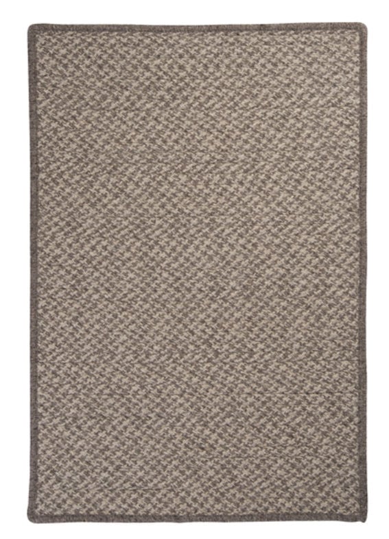Picture of Colonial Mills Rug HD32R024X072S Natural Wool Houndstooth - Latte 2 in. x 6 in. Braided Rug