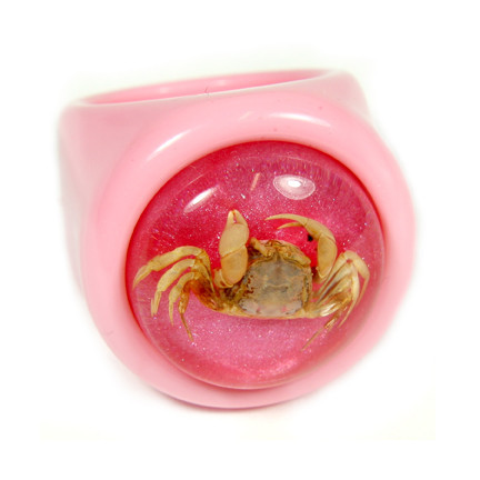 OR022-6 Crab Pink Ring with Pink Background - Size 6