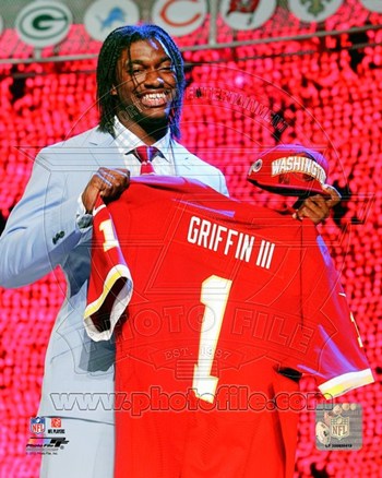 Picture of Commerce Interface Posterazzi PFSAAOU20701 Robert Griffin III 2012 NFL Draft num. 2 Draft Pick Photo Print -8.00 x 10.00