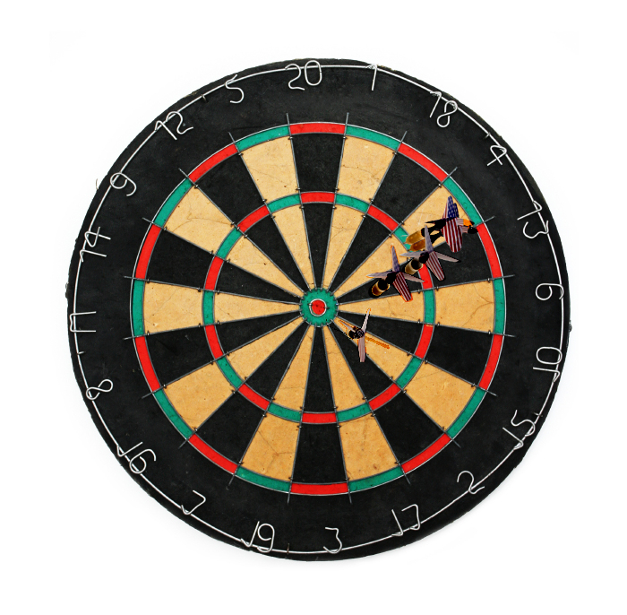 Picture of Brybelly Holdings SDRT-001 Tournament Bristle Dartboard w 6 Regulation Steel tip darts