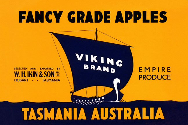 Picture of Buy Enlarge 0-587-22605-6C12X18 Viking Brand Fancy Grade Apples- Canvas Size C12X18