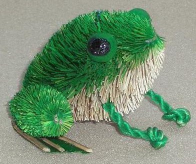 Picture of Brushart BRUSH37 6 x 2.5 x 2.5 Natural Frog Puppets